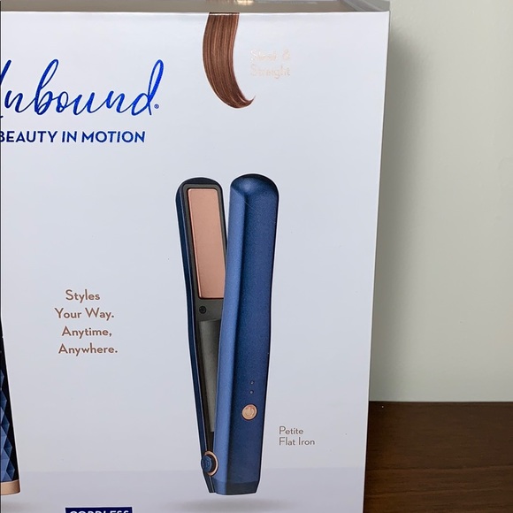 Conair Unbound Styling Set,Auto Curler & Flat Iron - Picture 11 of 16